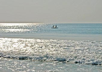 2 men in a boat